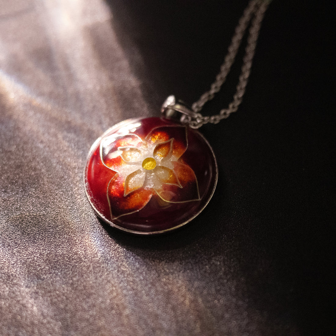 Shippo Cliosonnne Enamel Jewelry “Radiant Palace of the Sun: Red”
