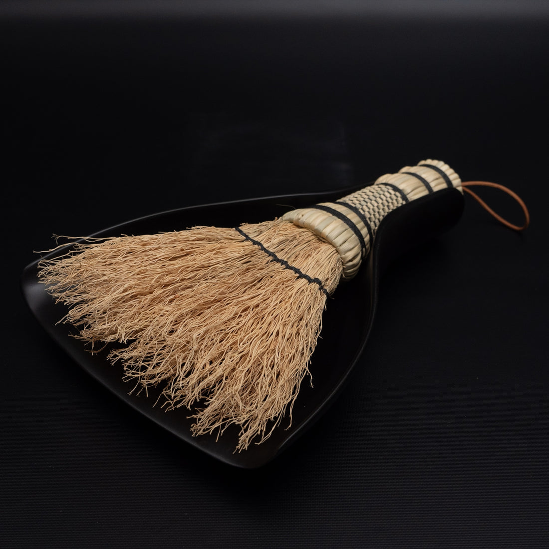 Chiritori x Houki 2.0 - Wipe Lacquer BLACK