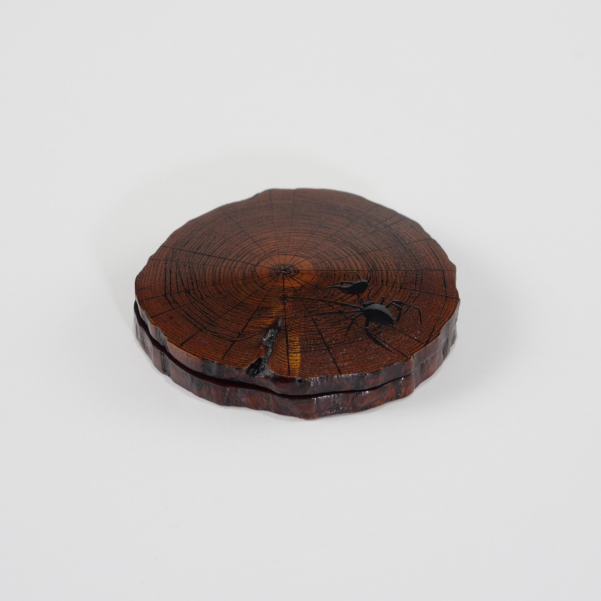 木地卵殻黒蒔絵香合「肥料」